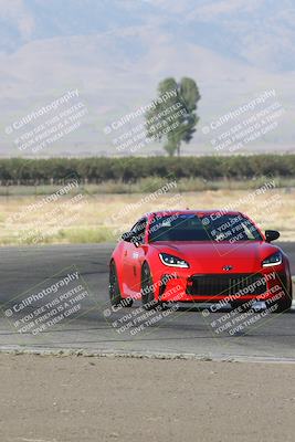 media/Sep-15-2024-Speed Ventures (Sun) [[7a54f7ed2f]]/86 Group/Session 1 (Outside Grapevine)/